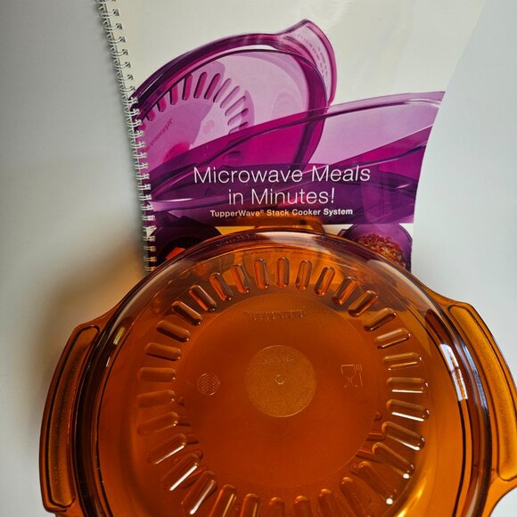 Tupperware Tupperwave with Book - Picture 1 of 3